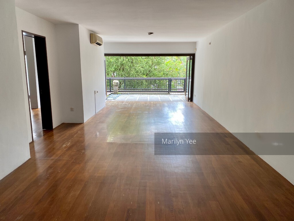 Coronation Grove (D10), Condominium #252213931
